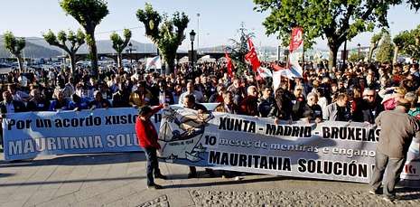 مسيرة ضخمة بإسبانيا مطالبة بعودة أسطول رأسيات الأرجل